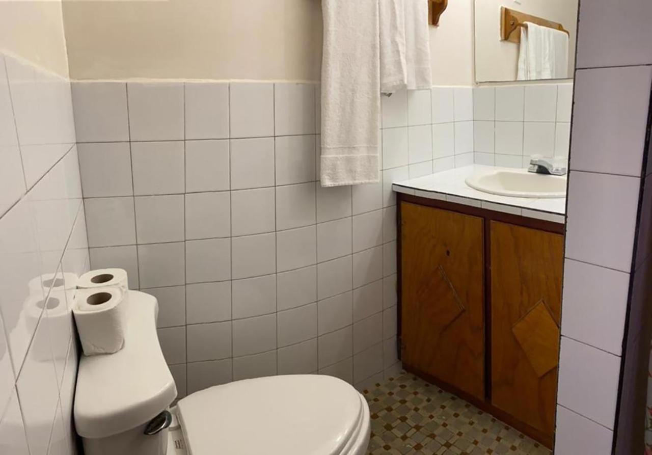 Coral View Beach Resort Ютила Экстерьер фото