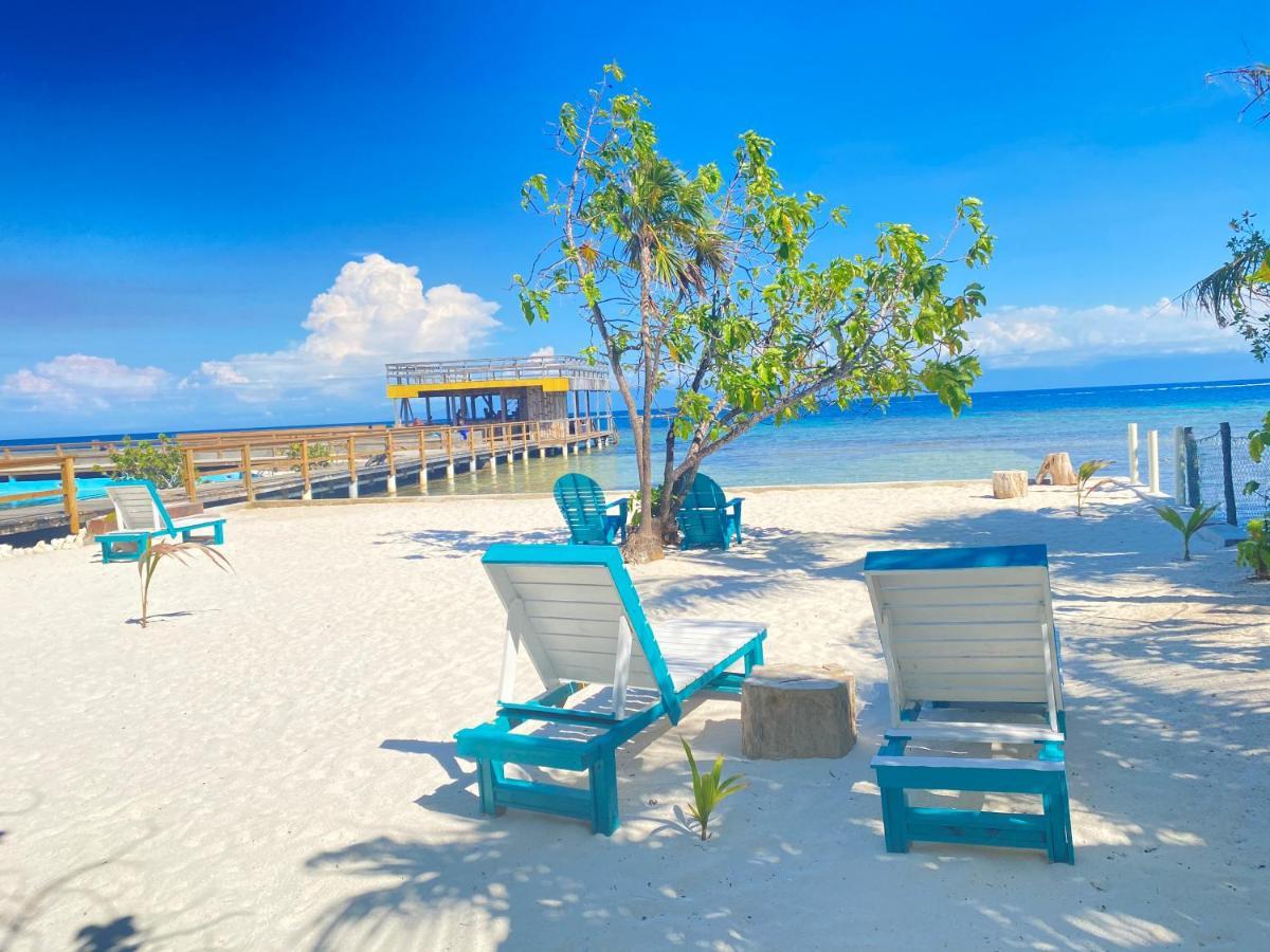 Coral View Beach Resort Ютила Экстерьер фото